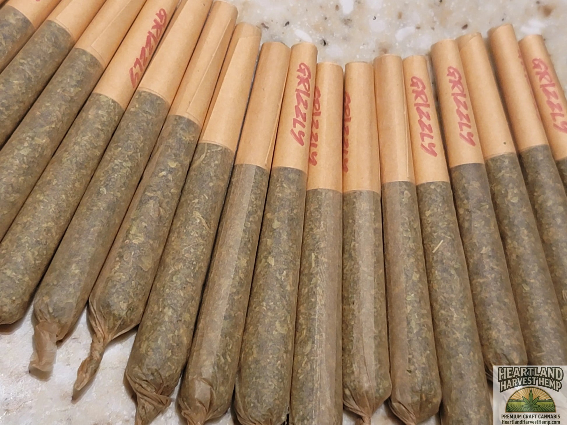 1 Gram Prerolls Keef. "Grizzlys" - Heartland Harvest Hemp - Buy Bulk THCa Online - Legal - Fast Shipping